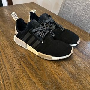 Adidas NMD R1 Black & Tan - size 13 Pre-owned